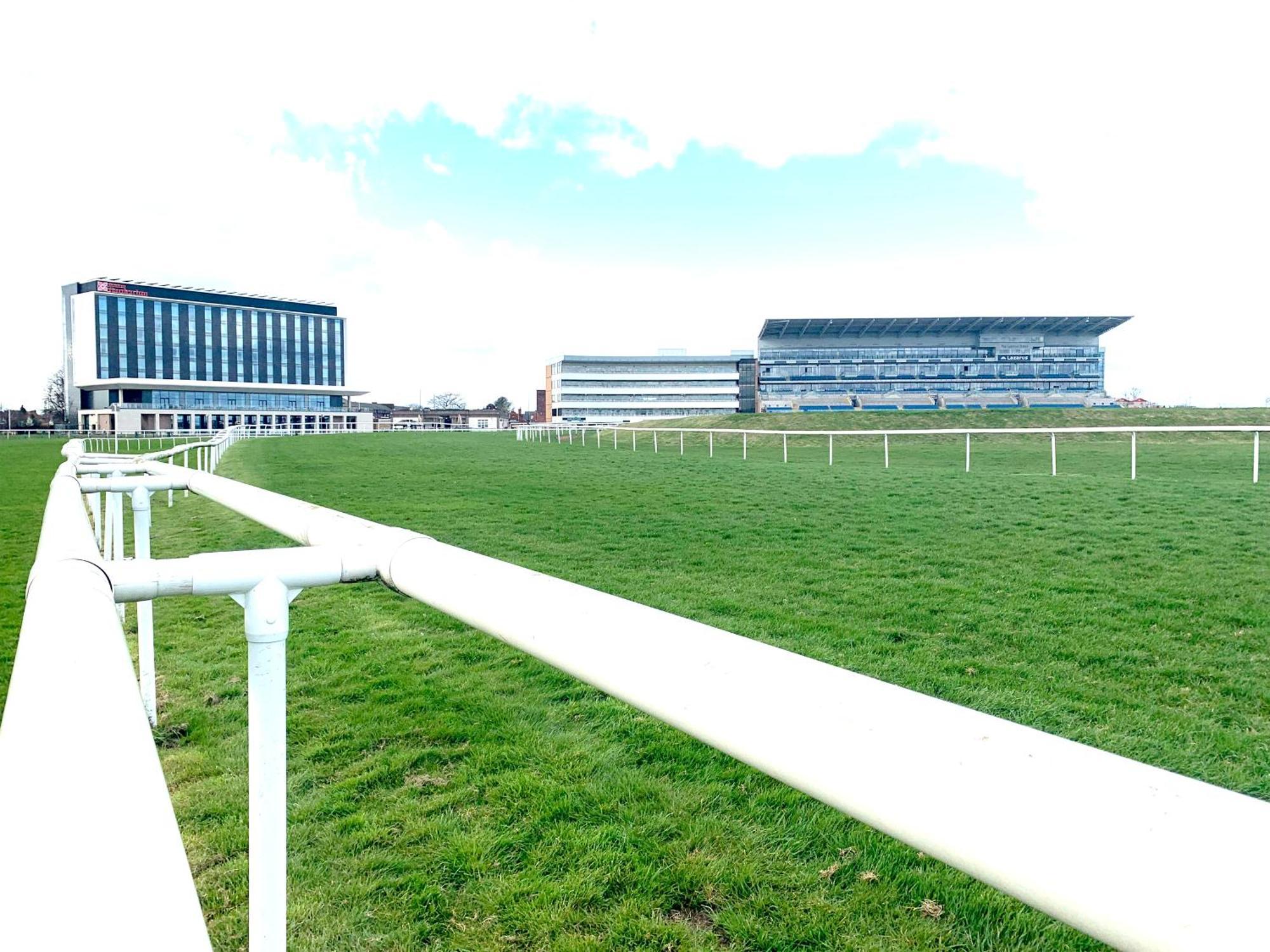 Home Crowd Luxury Apartments Doncaster Buitenkant foto